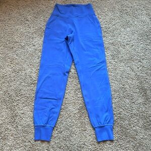 Lululemon align high rise joggers size 2 periwinkle color